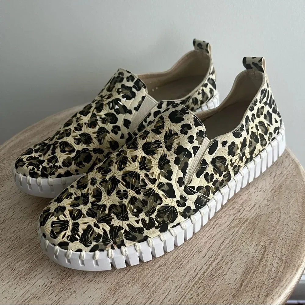 Isle Jacobsen Leopard Print Slip On Sneakers NWOB